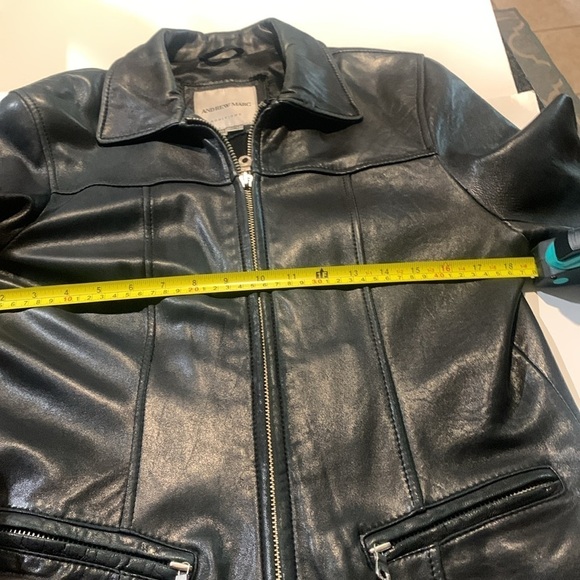 Andrew Marc women’s vintage leather jacket. Size petite medium. Black - Picture 5 of 12